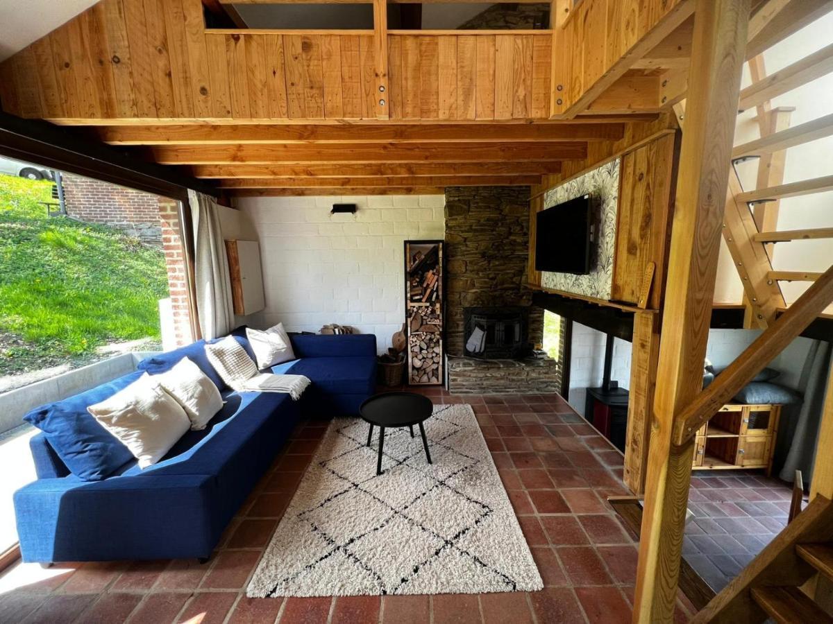 La Cabane D'Helie - Cottage En Pleine Foret - Domaine Du Bonsoy Hastiere-par-dela Екстер'єр фото